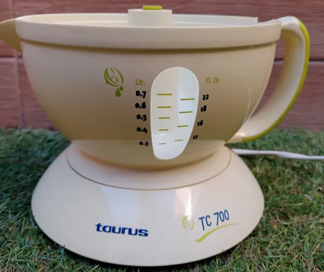 Exprimidor Taurus TC 700