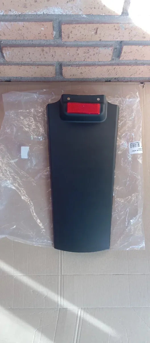 Portamatrículas Aerox