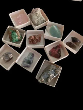 Collezione di 12 Minerali Naturali