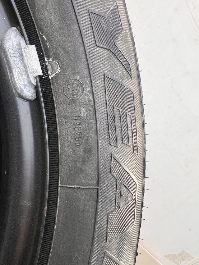 Rueda de recambio 195/60R15 88V