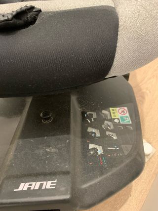 Seggiolino auto Jané Gravity grigio e nero