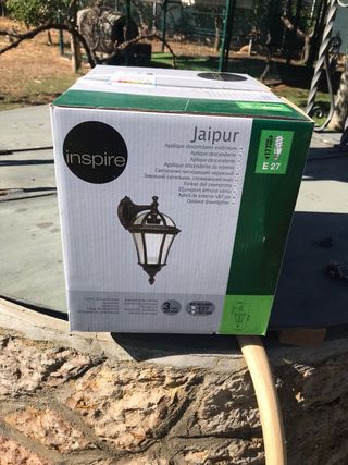 Dos Apliques de exterior Inspire Jaipur, faroles