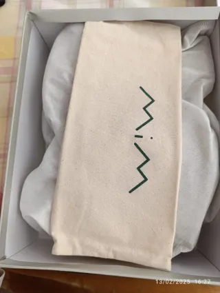 Zapatos de tacón beige