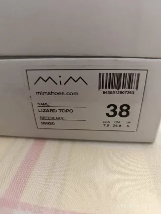 Zapatos de tacón beige