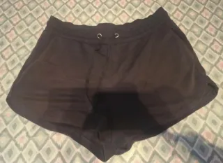 Sudadera, camiseta y pantalón corto Talla M