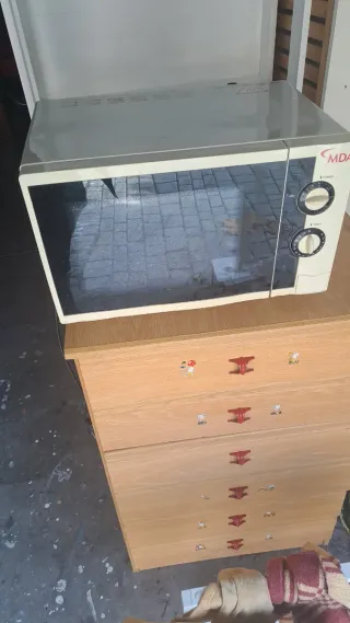 Microondas MDA blanco