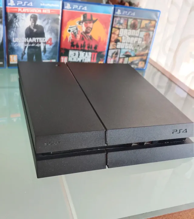 Consola PS4 (PlayStation 4) Negra + 3 mandos