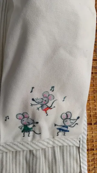 Organizador de pañales con dibujos