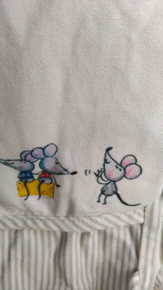 Organizador de pañales con dibujos