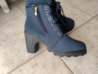 Botines azules talla 36