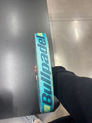 Pala de pádel Bullpadel Flow
