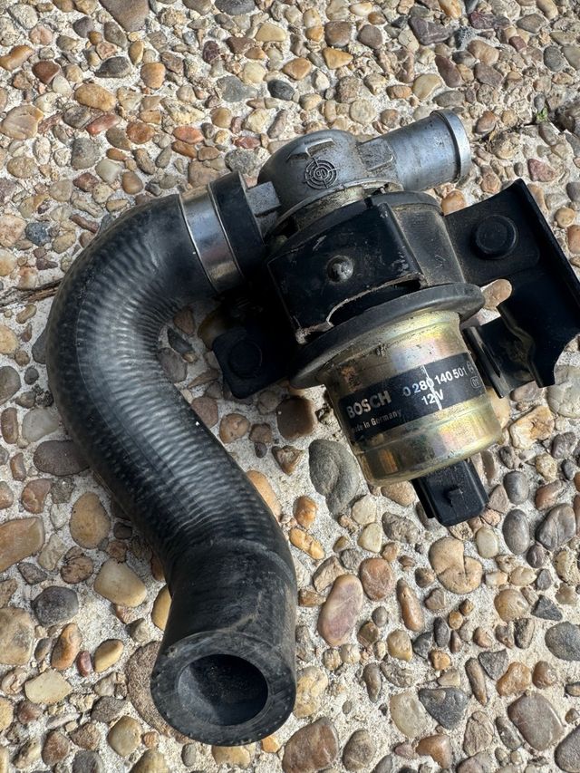 Válvula Ralentí Bosch 0280140501 Clio 16v/otros