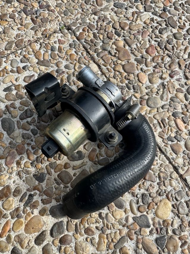 Válvula Ralentí Bosch 0280140501 Clio 16v/otros