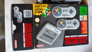 Super Nintendo Classic Mini + 2 Mandos