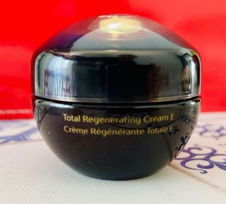 Shiseido Future Solution LX Night Cream