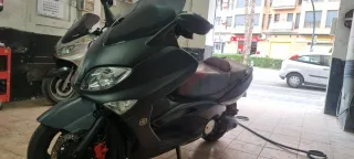 Yamaha TMAX 500 Negro Mate