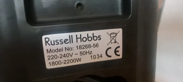 Freidora Russell Hobbs sin estrenar