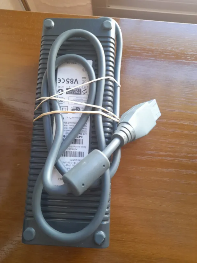 Consola Xbox 360 Blanca con Mandos