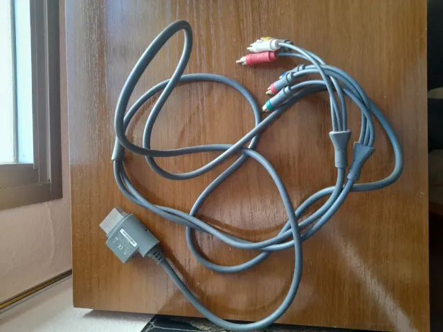 Consola Xbox 360 Blanca con Mandos