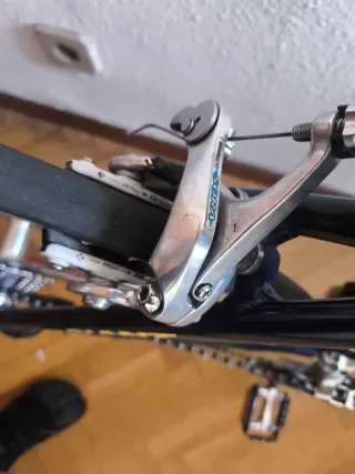 Bicicleta de carretera Giant, mecánica nueva