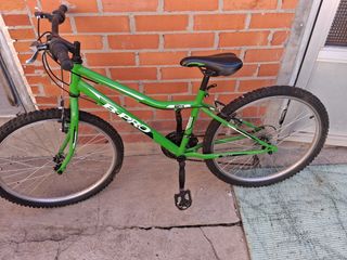 Bicicleta B-PRO 24 Poco Uso