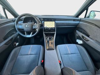 LEXUS LBX 1.5 136cv HEV Cool