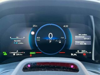 LEXUS LBX 1.5 136cv HEV Cool