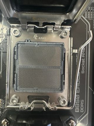 Placa Base Gigabyte B850 EAGLE WIFI6E#010461