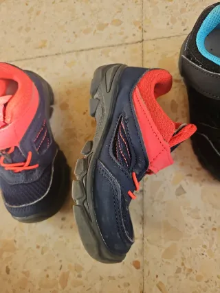 Zapatillas deportivas niños Decathlon 24 y otra 25