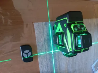 Nivel Láser 4D con batería recargable usb