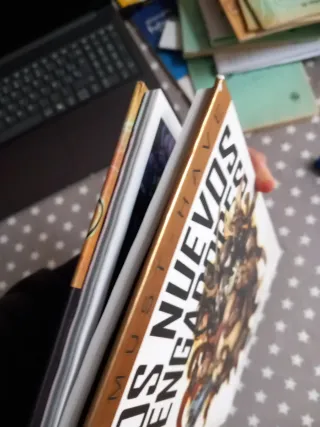 Marvel must have los nuevos vengadores 7. confi...