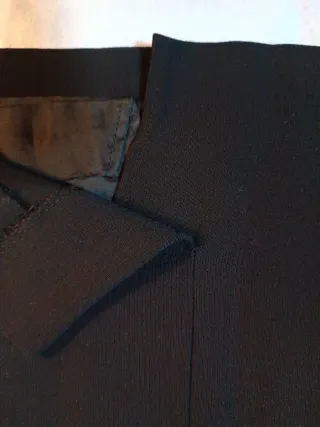 Falda forrada recta negra