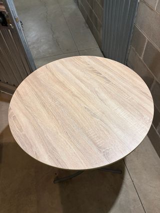 Tavolo rotondo pieghevole in legno