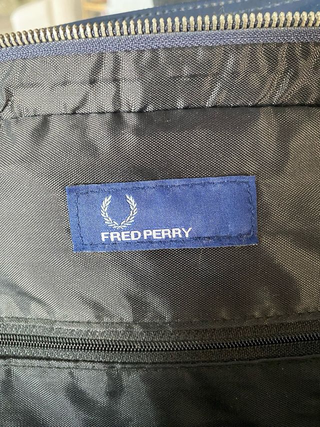 Bolso Fred Perry Azul Marino