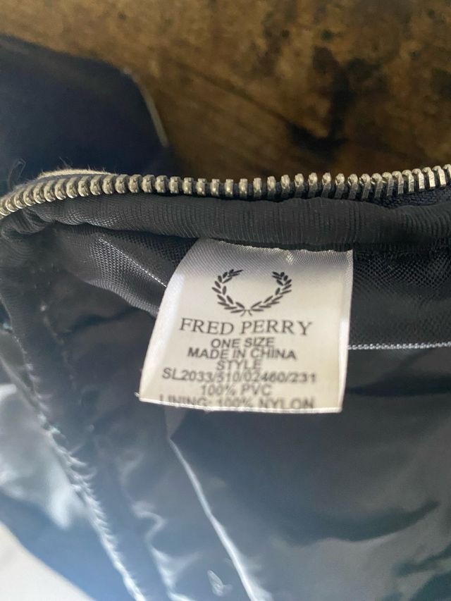 Bolso Fred Perry Azul Marino