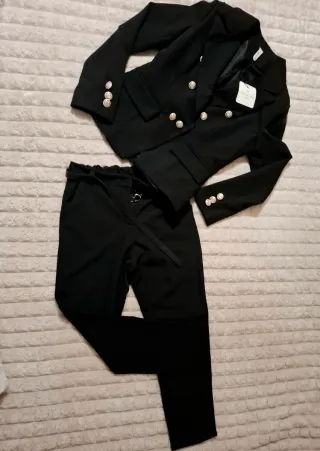 Completo giacca e pantaloni con cintura Tg. M