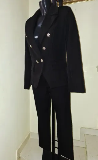 Completo giacca e pantaloni con cintura Tg. M