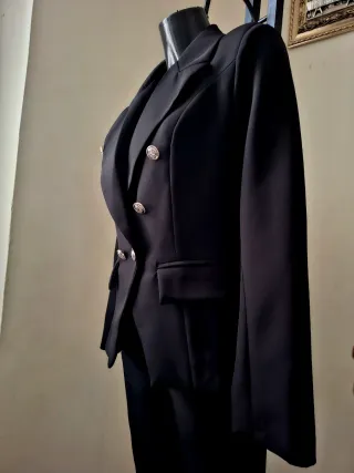 Completo giacca e pantaloni con cintura Tg. M