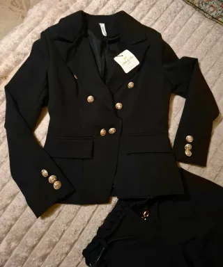 Completo giacca e pantaloni con cintura Tg. M