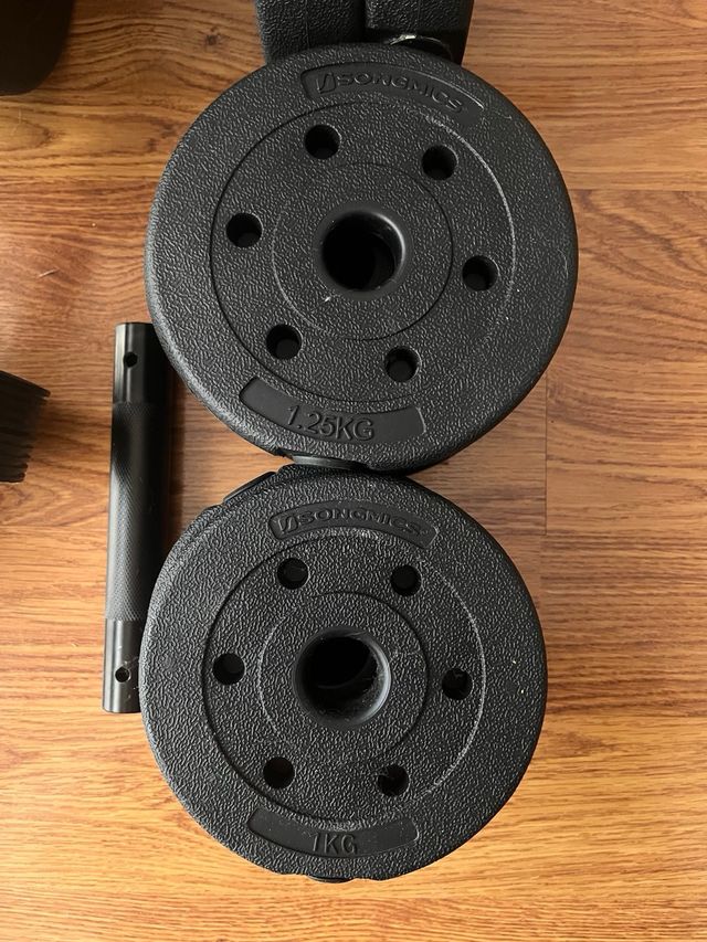 Attrezzatura per addominali, manubri e rullo