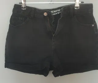 Pantalones cortos negros mom shorts