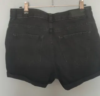 Pantalones cortos negros mom shorts