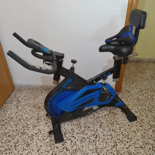 Bicicleta Estática con Pantalla Digital