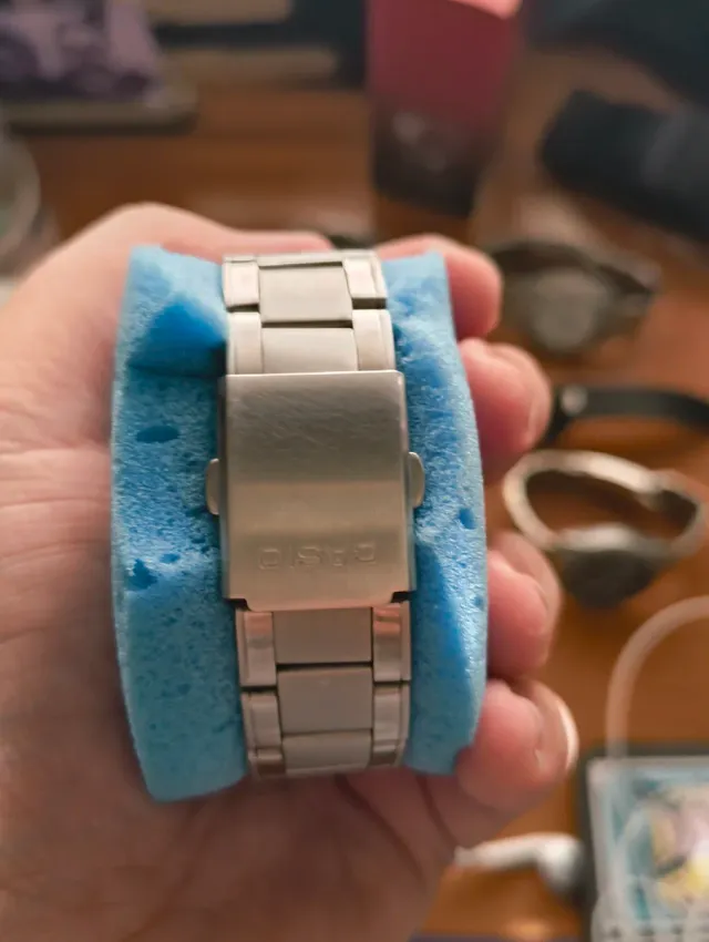 Reloj Casio Quartz Sumergible 100M