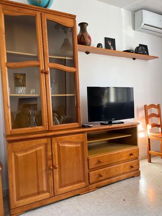 Mueble Salón Provenzal Madera y Cristal