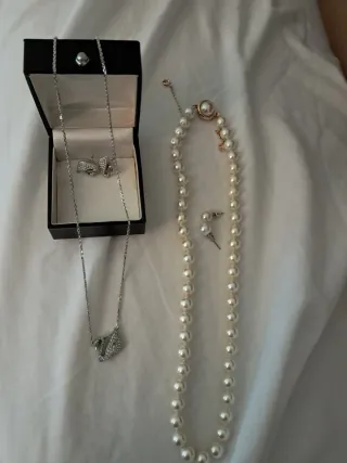 Conjunto Swarovski Cisne Collar y Pendientes