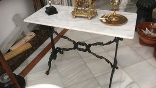 Mesa Hierro Sevillana Mármol