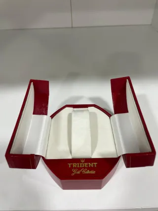 Expositor Reloj Trident Disponibles En Rojo Y Azul