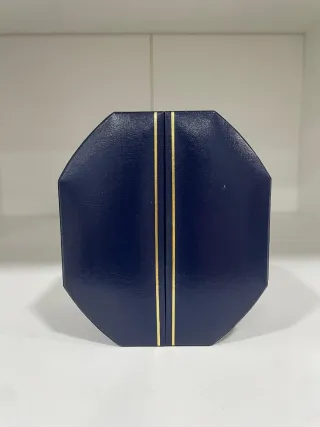 Expositor Reloj Trident Disponibles En Rojo Y Azul