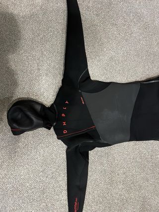 Traje de surf Deeply 5/4/3 con capucha